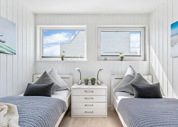 Semesterbostad Bora *